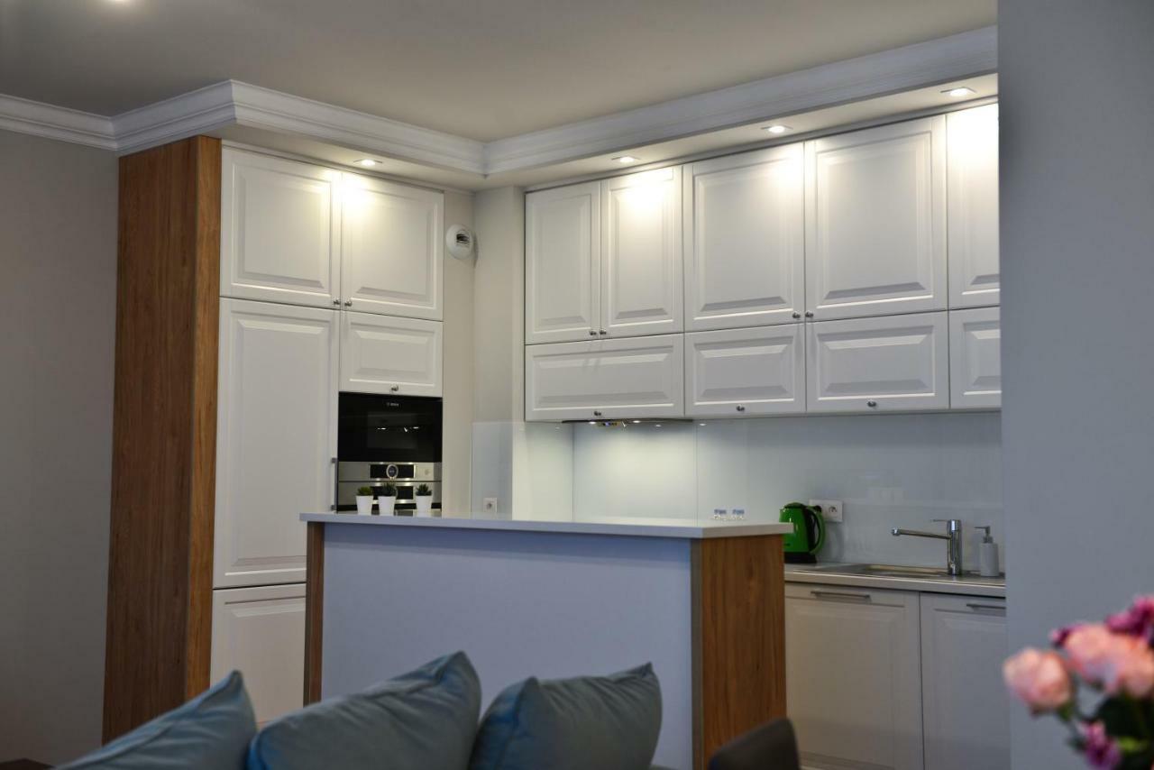 La Gioia Elegant Spacious Apartment Krasków Εξωτερικό φωτογραφία