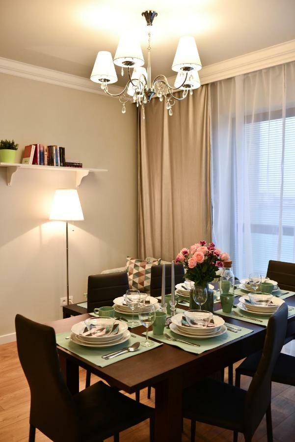 La Gioia Elegant Spacious Apartment Krasków Εξωτερικό φωτογραφία